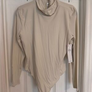 LULULEMON Women's Wundermost Turtleneck Bodysuit